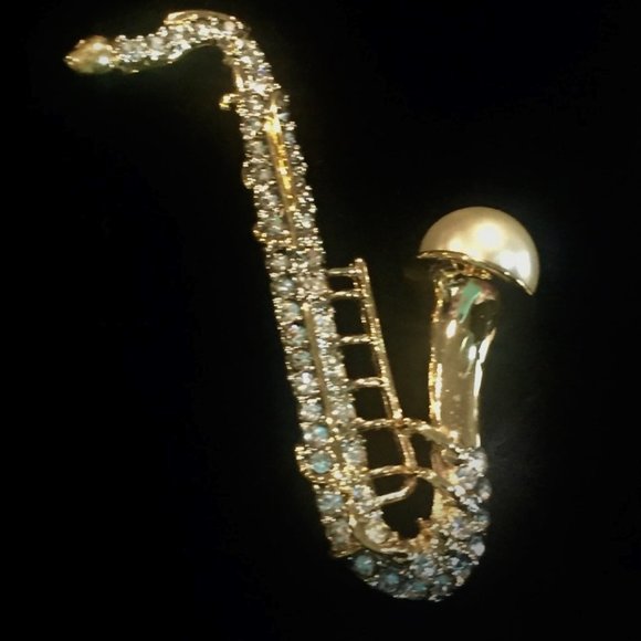 Vintage Fifth Avenue Saxaphone Pin with Swarovski Crystals - Picture 1 of 5